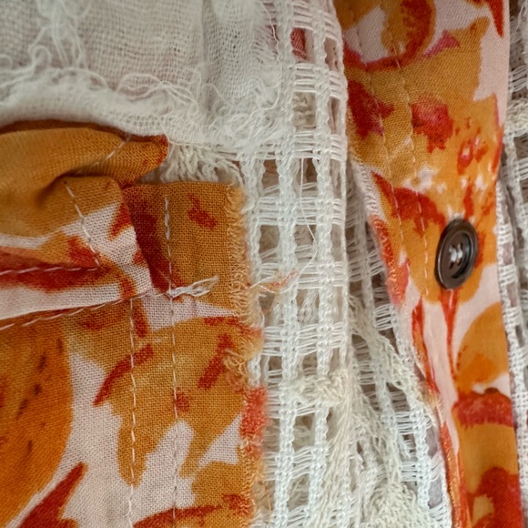 POL Orange and Cream Button Down Shirt - Picture 5 of 6